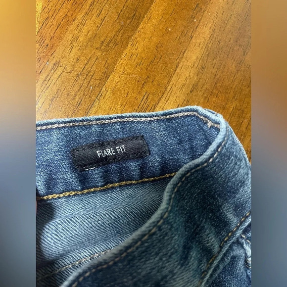 Calvin Klein Womens Flare Fit Distressed Jeans Size 27 - Picture 10 of 13